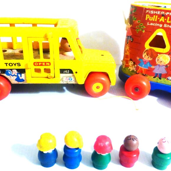 Vintage Fisher Price Pull Along BUS & SHOE Fisher Price Little People Pre-School - Picture 4 of 12